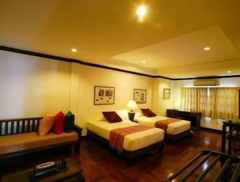 Cucumber Inn Suite Паттая Екстер'єр фото