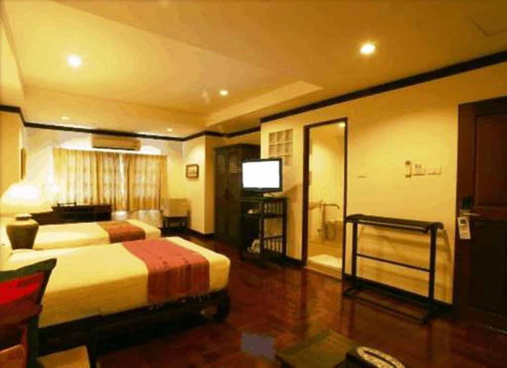Cucumber Inn Suite Паттая Номер фото